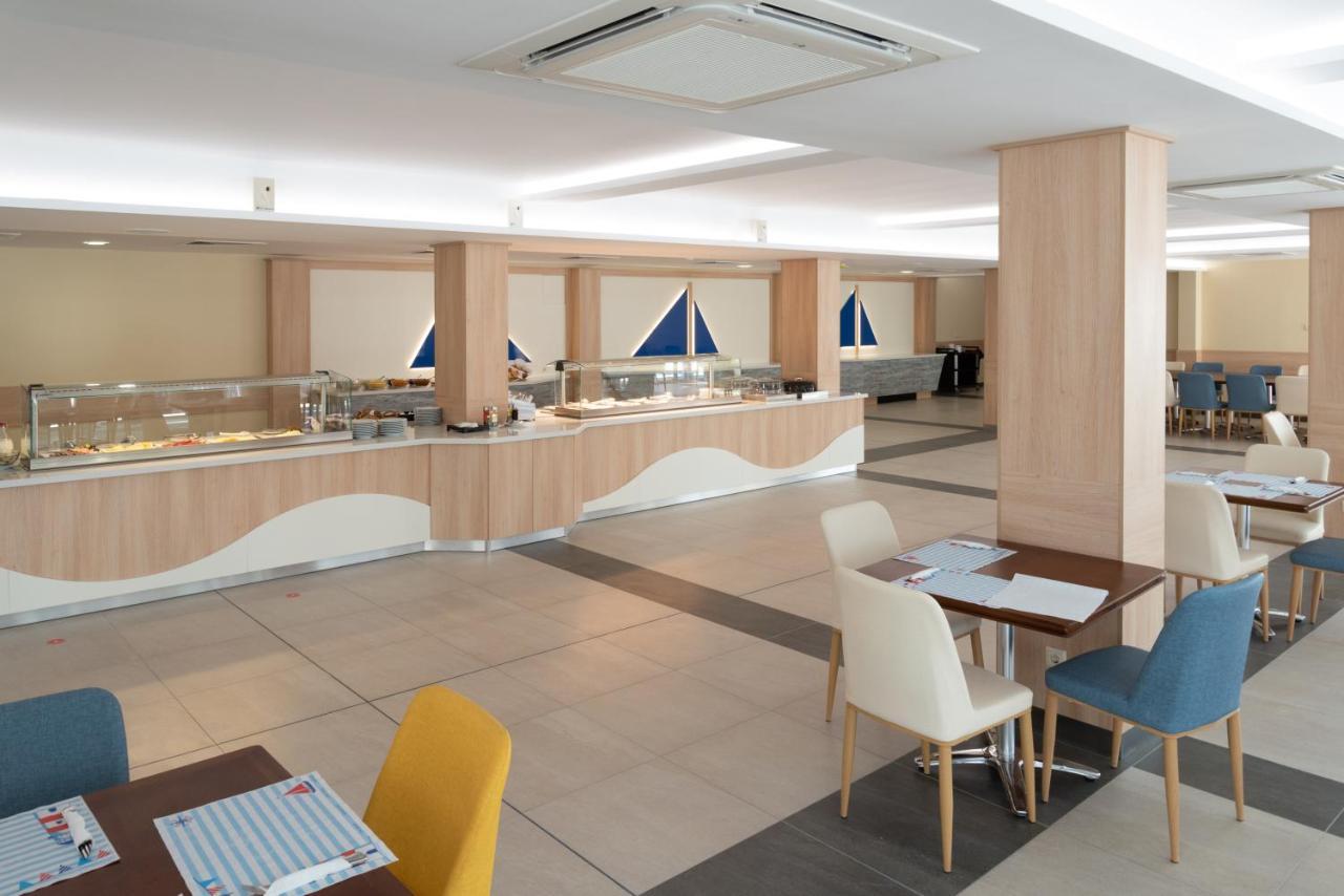 Belvedere Hotel Primorsko Luaran gambar