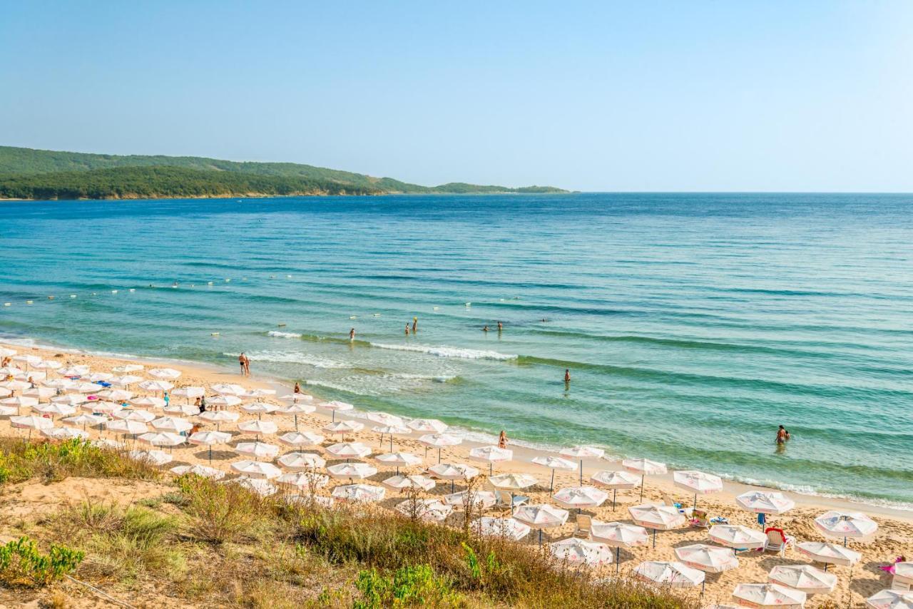Belvedere Hotel Primorsko Luaran gambar