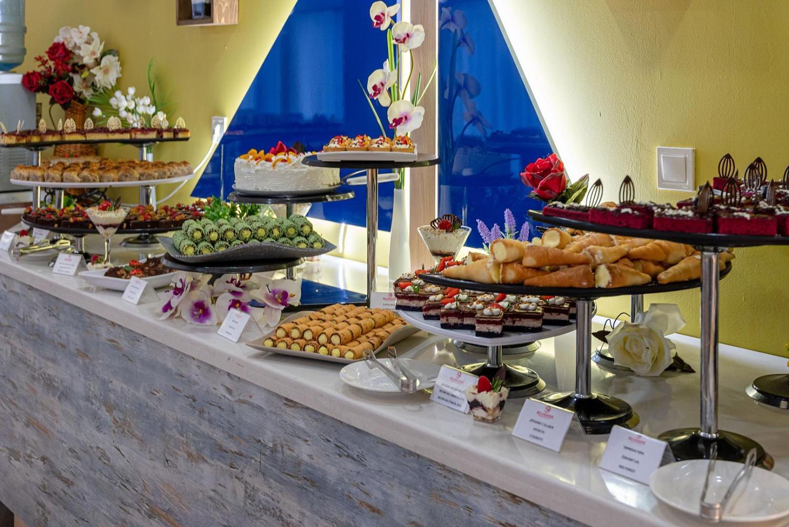 Belvedere Hotel Primorsko Luaran gambar