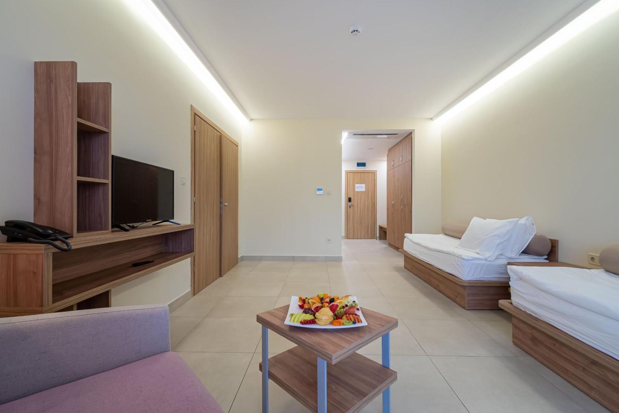 Belvedere Hotel Primorsko Luaran gambar